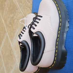 Sz W6, M5- Dr Martens 8053 Quad Platform PISA Leather Oxford Shoe- Vintage Taupe